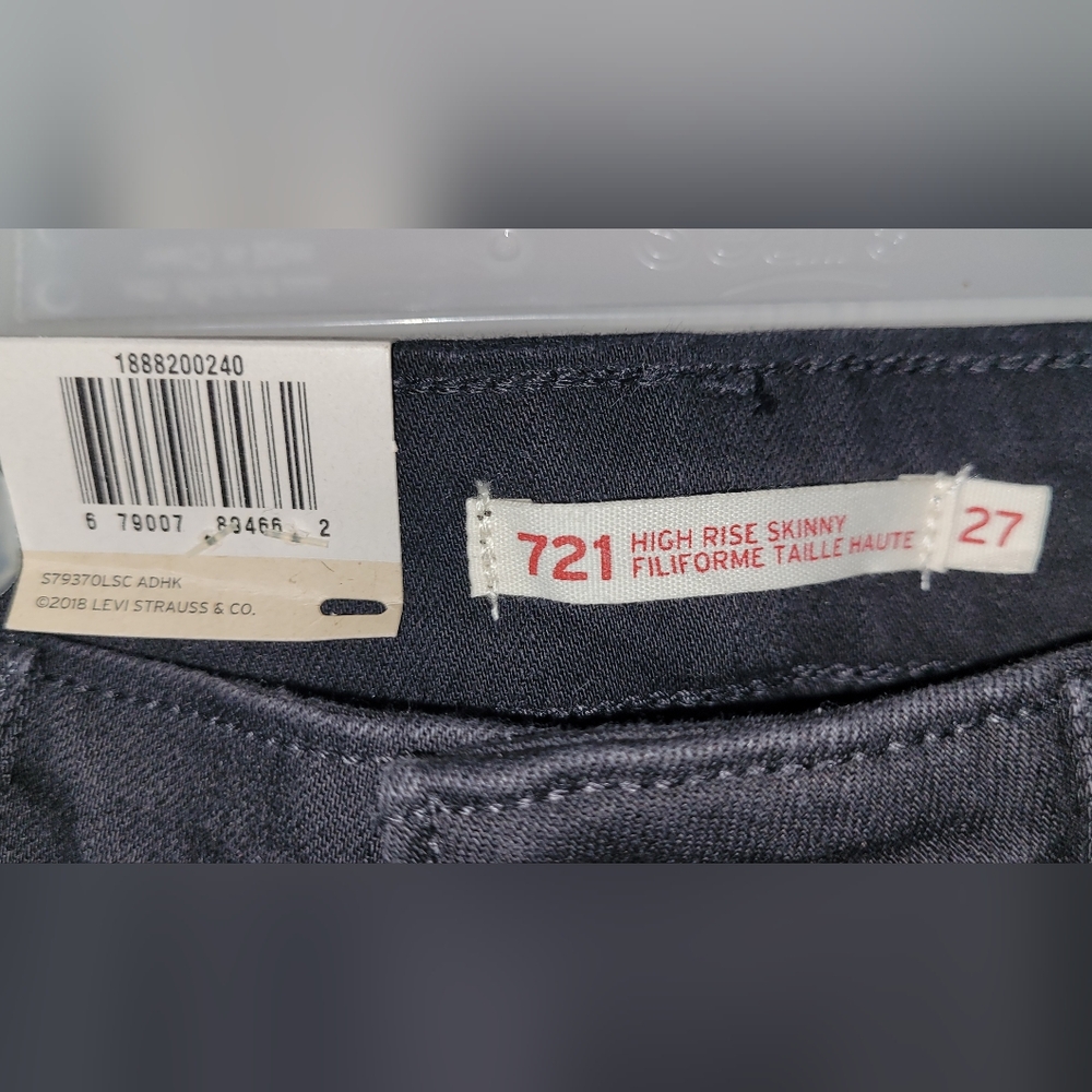 Levis 721 High-Rise Skinny Jeans. Size 27. ⭐️NWT⭐️ - Picture 6 of 7